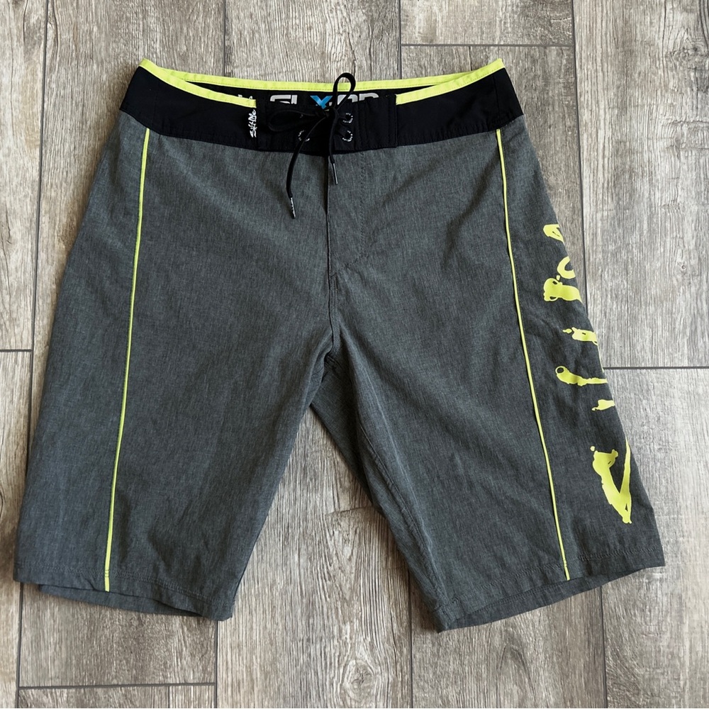 Men’s Size 28 Salt Life Swimming Trunks